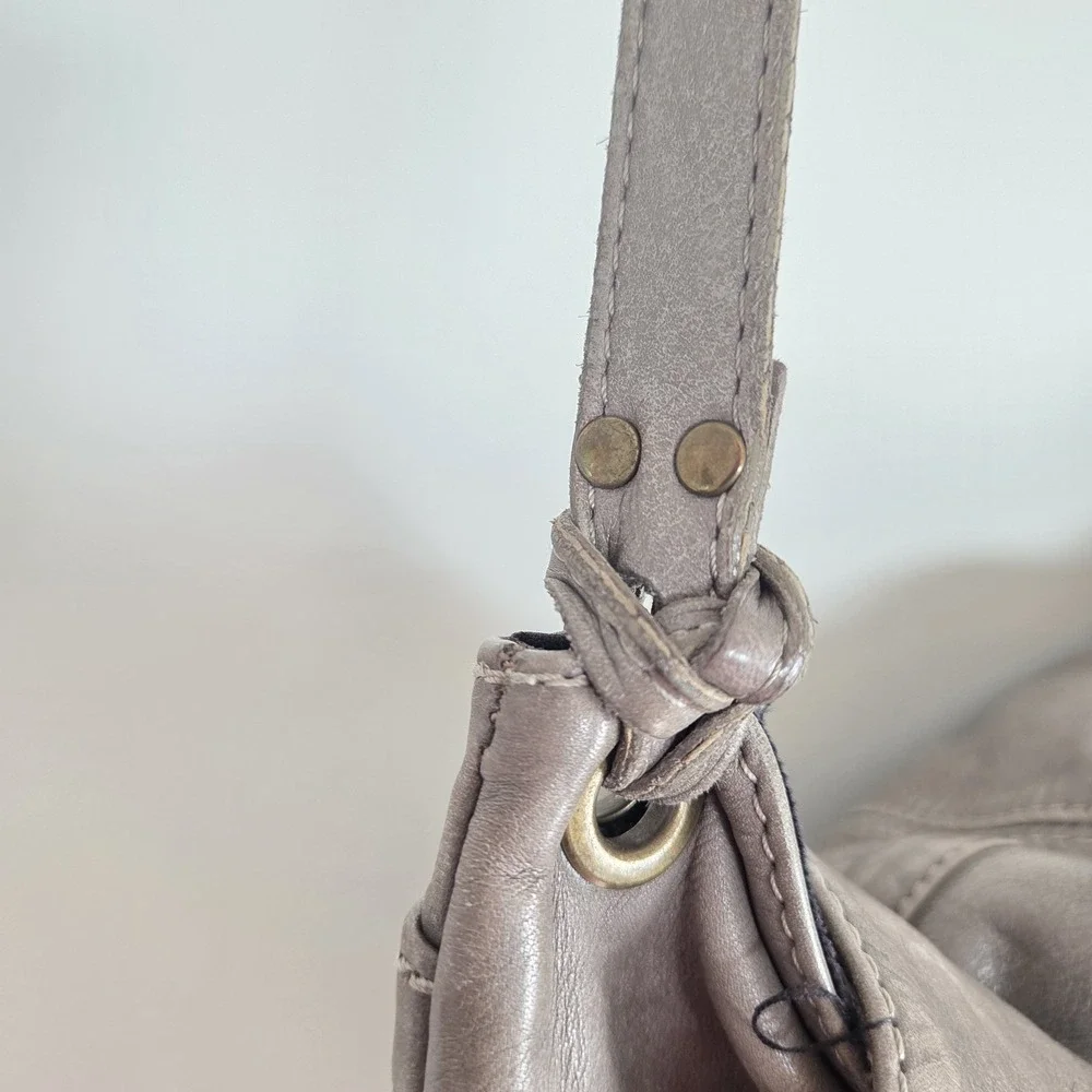 Italian Gray Genuine leather fold over boho shoulder crossbody bag Hippe Tassle